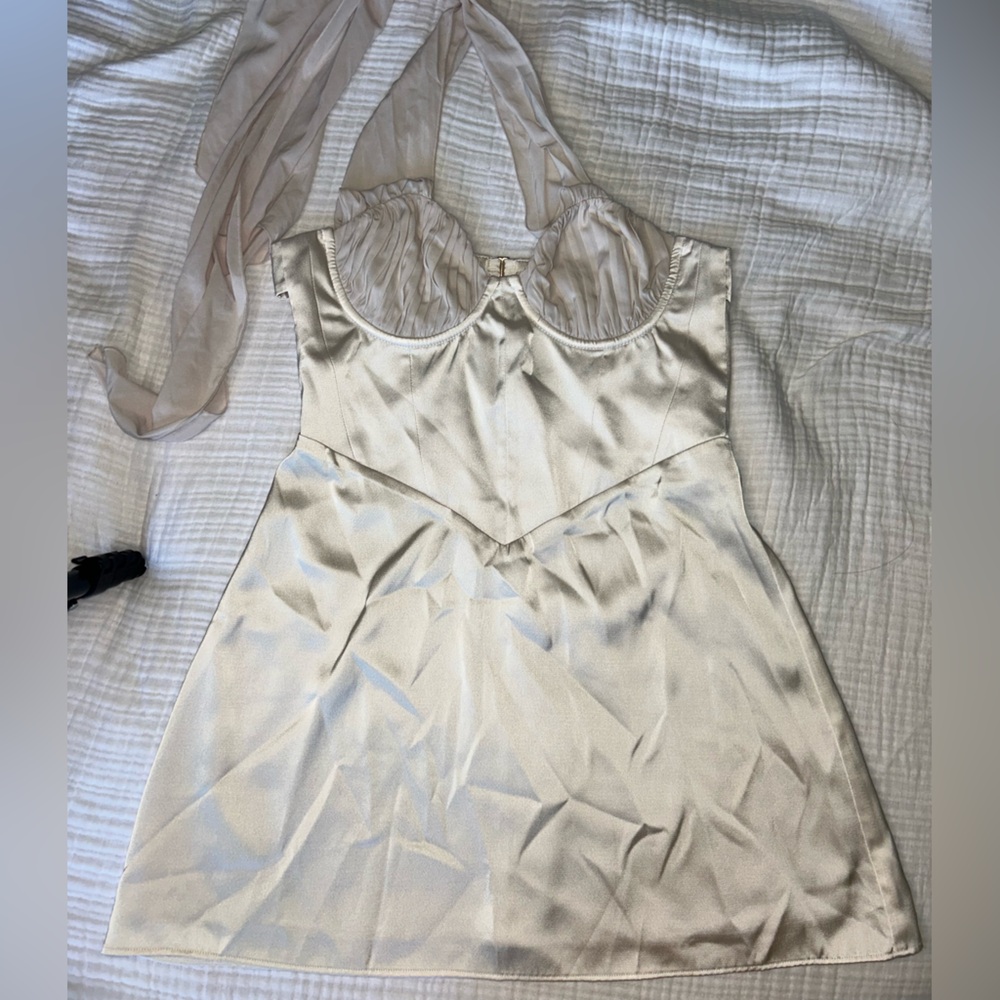 Oh Polly satin mini dress